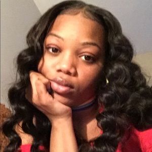 Meet your Posher, Alyssa